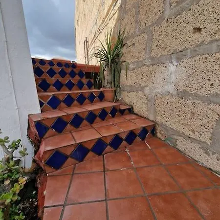 La Casa De La Fuente Feriehus *